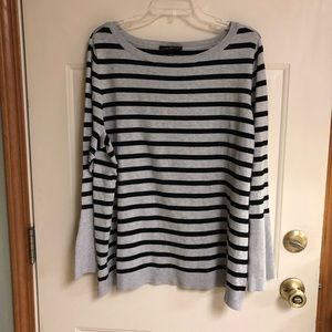 NWOT Lane Bryant Bell 🔔 Sleeve Sweater Size 18/20
